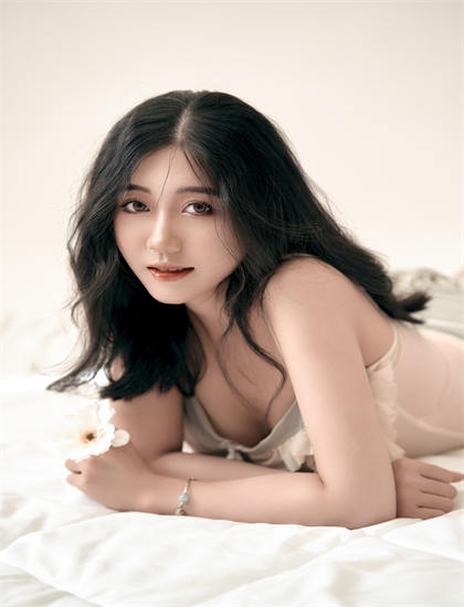 我龙皇至尊,被总裁老婆曝光主角分析：角色塑造与成长轨迹